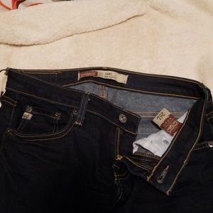 Big Star "Remy" low rise boot cut fit 26x33